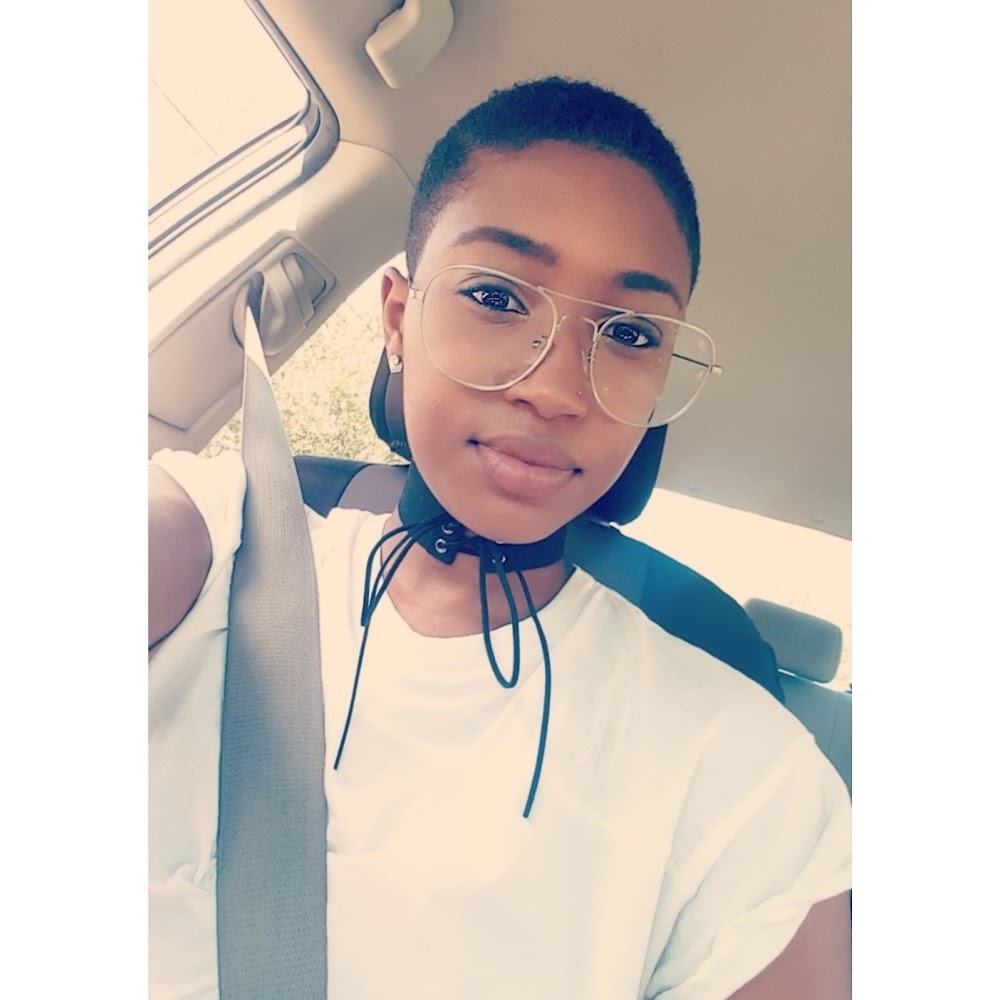 Meet your Posher, Janell